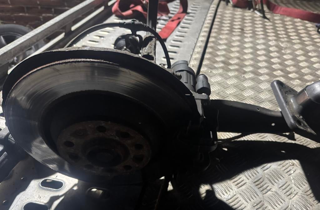 Vw golf 7 R fusee steekas remklauw remschijf draagarm, Auto-onderdelen, Ophanging en Onderstel, Volkswagen, Gebruikt, Ophalen