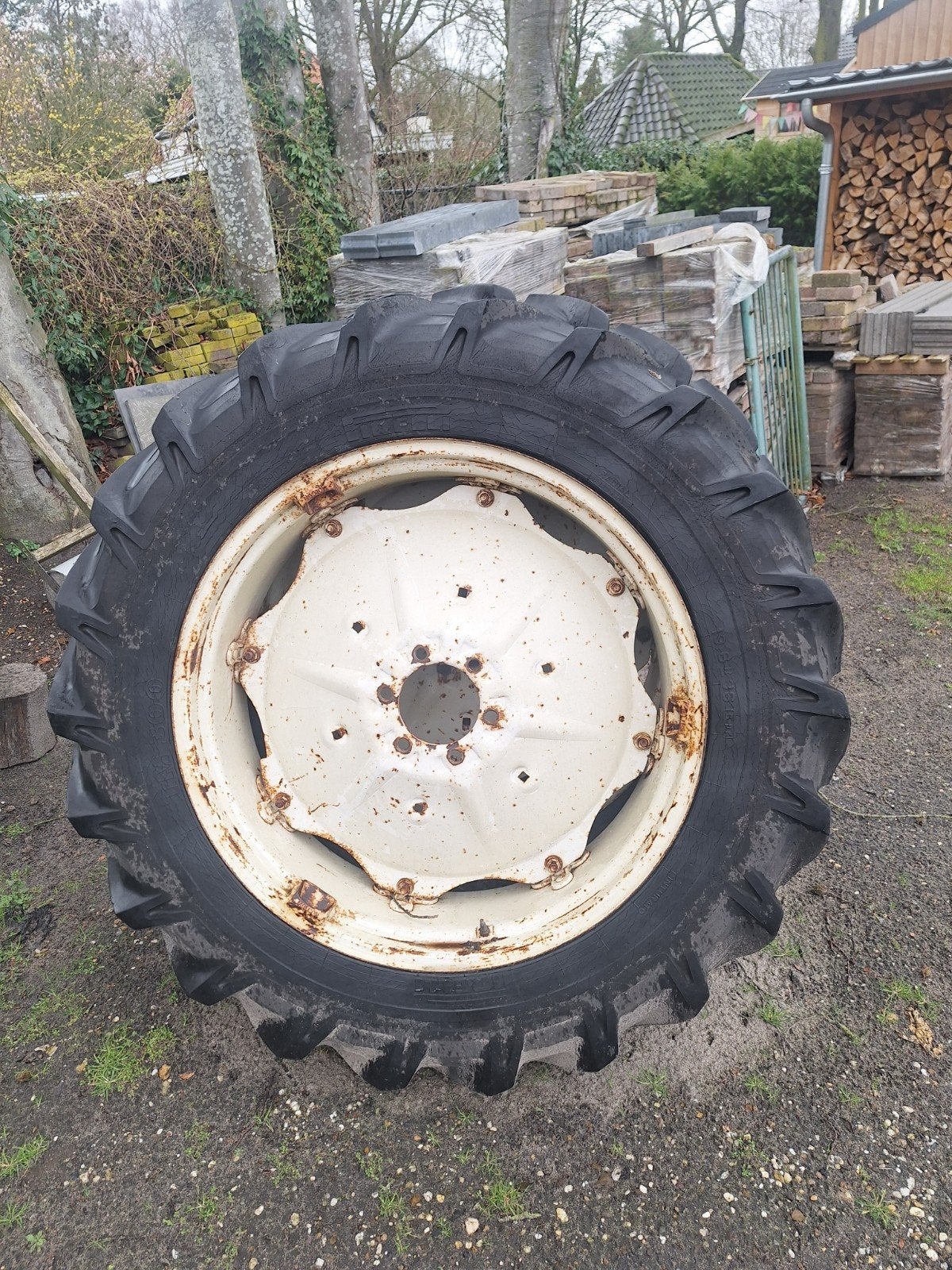 36 inch ihc/international velgen 633 hefarmen, Ophalen