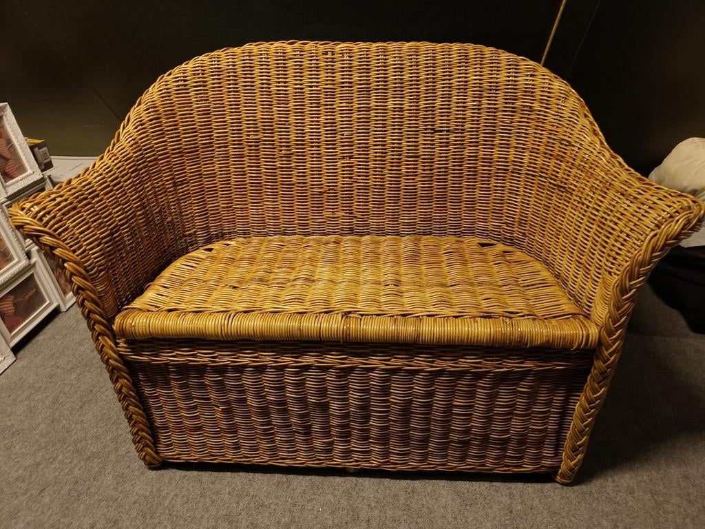 Rotan bankje met opbergruimte voor speelgoed, Ophalen, Gebruikt