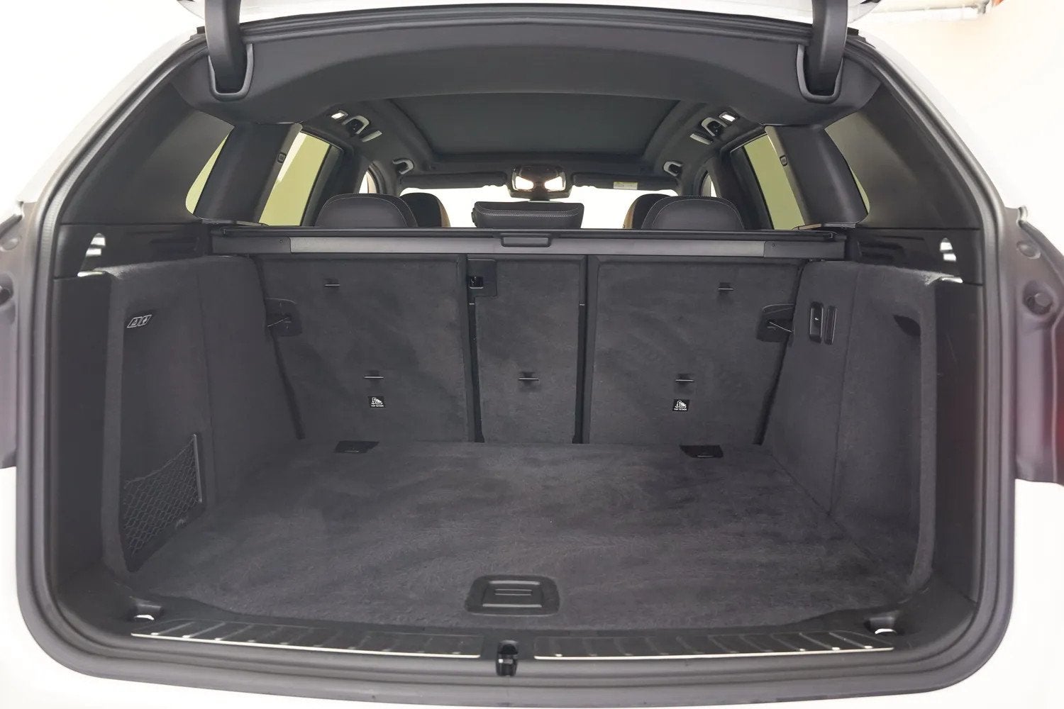 Foto 39 van BMW iX3 80 kWh M Sport Shadow [ Panorama Leder ACC ]