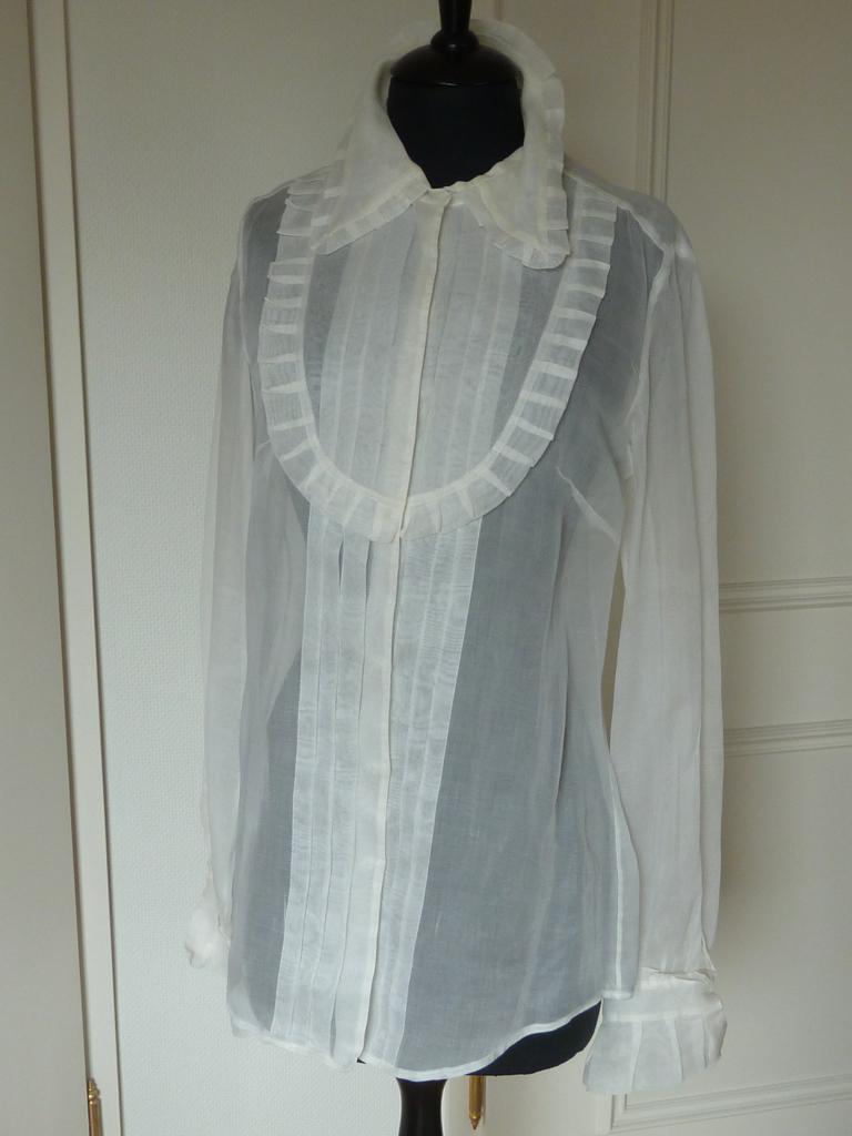 Miu Miu by Prada organza zijden (smoking) blouse, 44IT 36/38, Kleding | Dames, MIU MIU by PRADA, Verzenden, Wit, Zo goed als nieuw