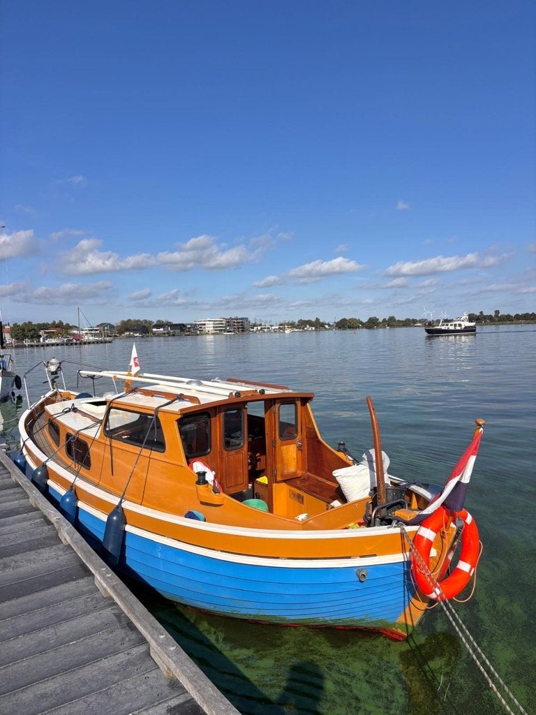 Mooie kajuitmotorboot € 12.200, Ophalen, Gebruikt, Polyester, Binnenboordmotor
