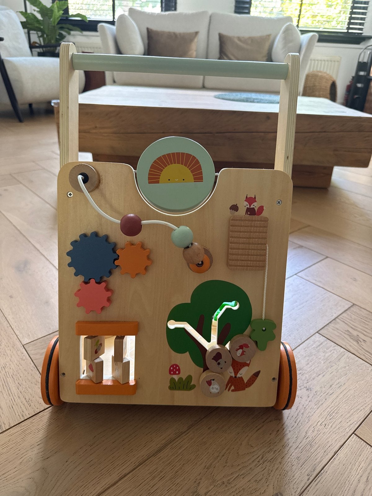 Petit amelie Houten Baby Walker met Activiteitenpaneel, Ophalen of Verzenden, Zo goed als nieuw, Overige typen, Met wieltjes