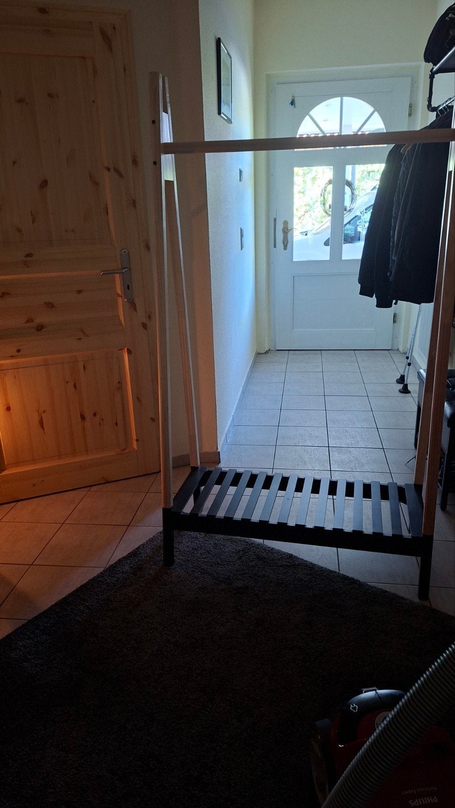 Houten kledingrek met schoenenplank, Gebruikt, Ophalen of Verzenden, Staande kapstok, 150 tot 200 cm