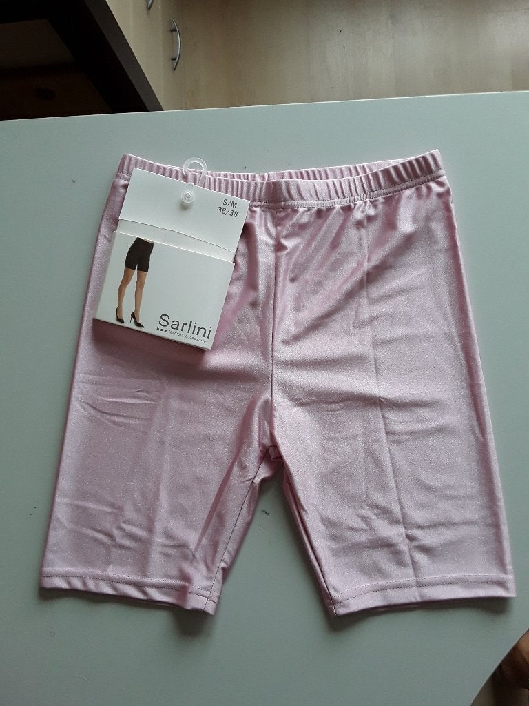 Short met pijpjes roze van Sarlini mt S/M, Kort, Verzenden, Sarlini, Nieuw