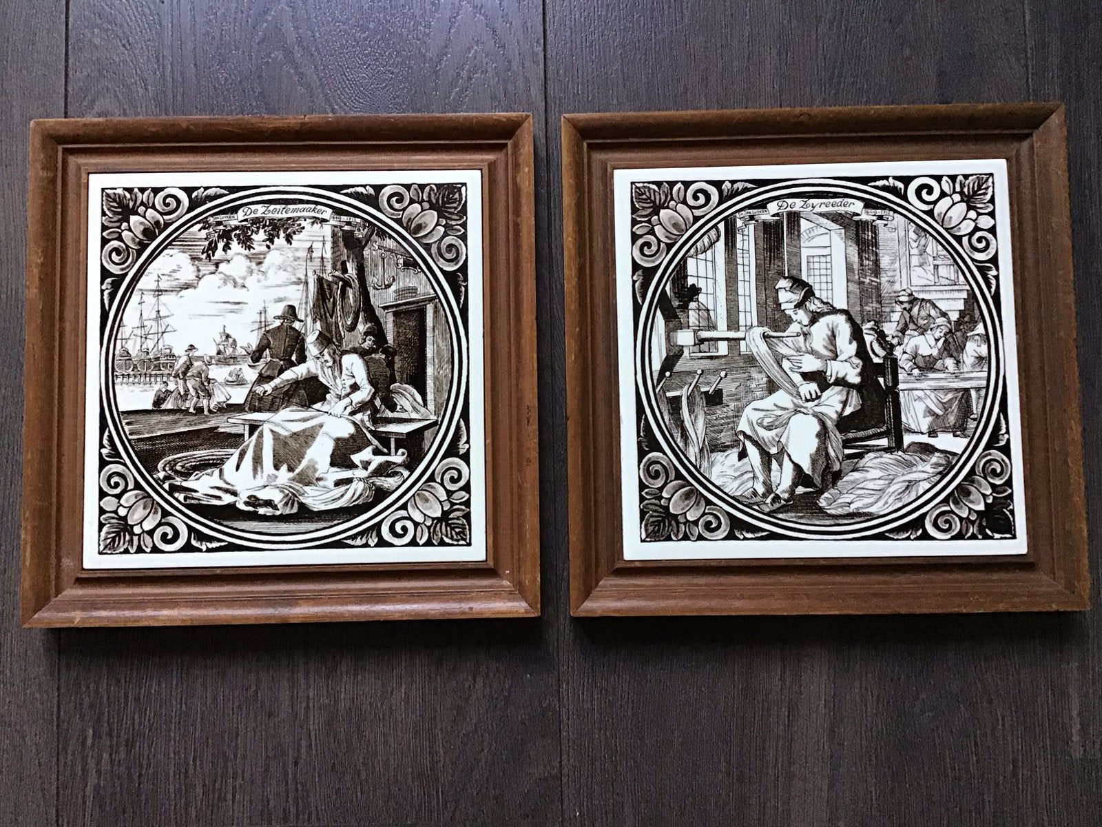 3 Tegeltjes in houten lijst Beroepen  Jan Luyken 1649-1712, Ophalen of Verzenden
