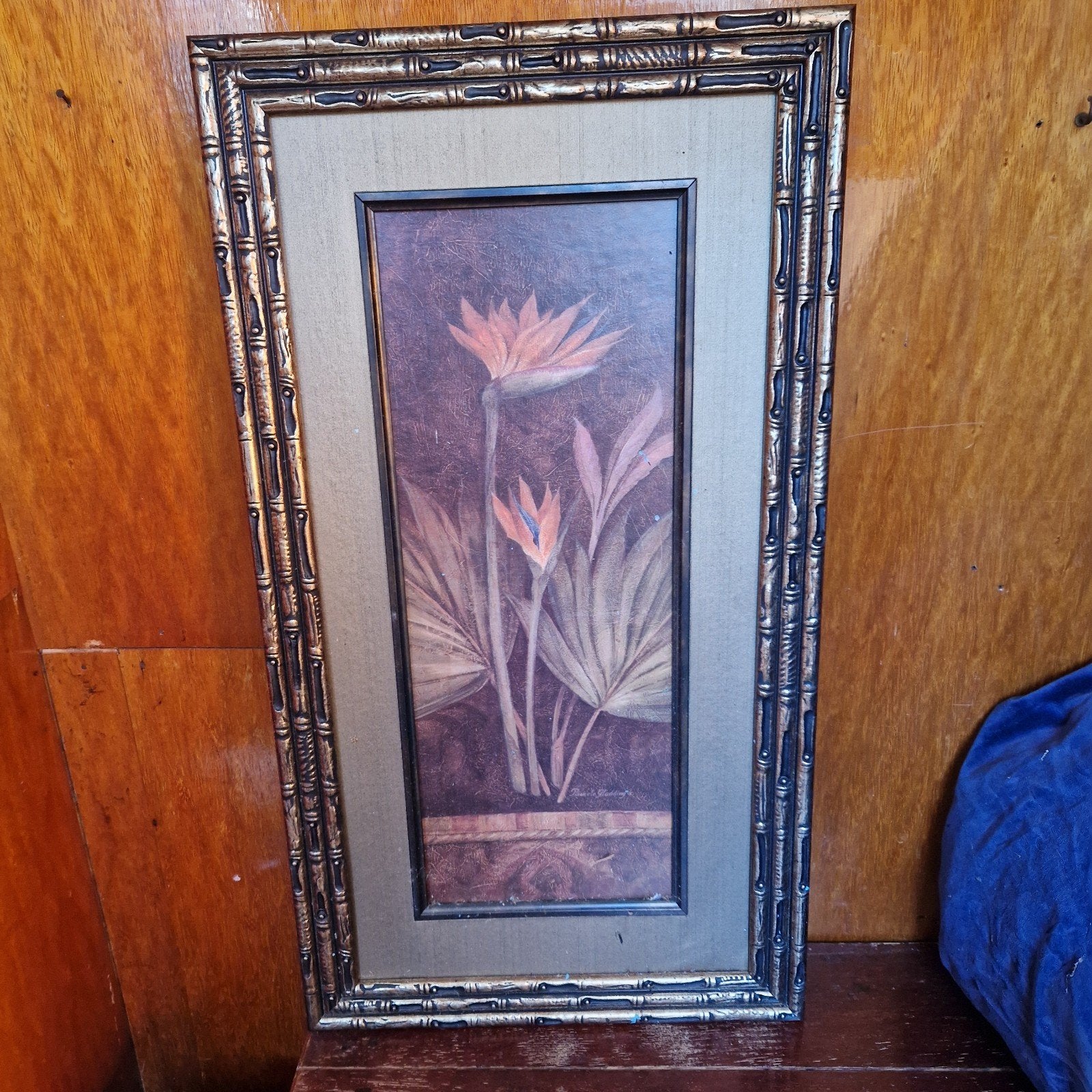 Schilderij met Strelitzia bloemen in bamboe lijst, Doek, Olieverf, Ingelijst, Vintage