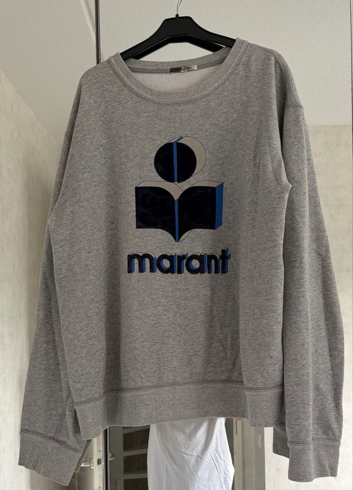 Marant Étoile Grijze Miko Sweater | Blauw Flock Logo | Maat, Ophalen of Verzenden, Zo goed als nieuw, Maat 42/44 (L), Grijs