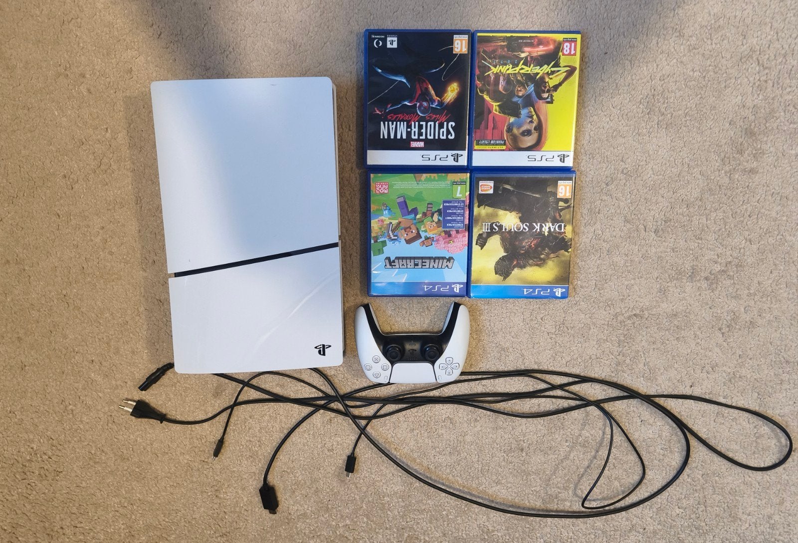 PlayStation 5 Disc Edition Slim met 4 games en controller, Spelcomputers en Games, Ophalen, Zo goed als nieuw, Playstation 5