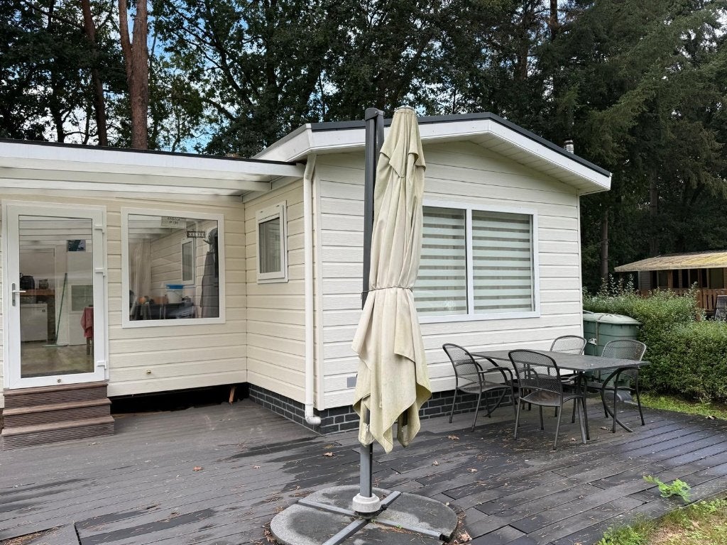 Invalide/Mantelzorg chalet | 11.00 x 4.20 | DG | LEVERBAAR, Caravans en Kamperen, Tot en met 3