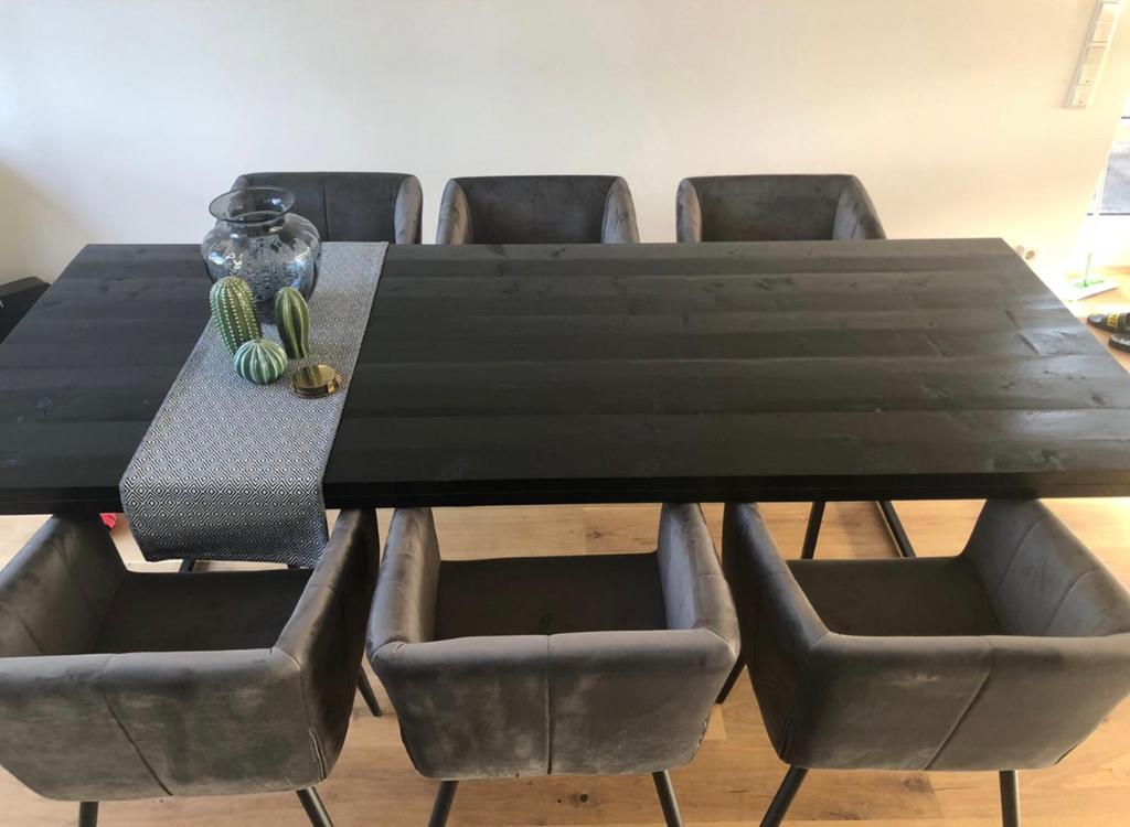 Eettafel 240 lang, Ophalen, Zo goed als nieuw, 6 tot 8 stoelen