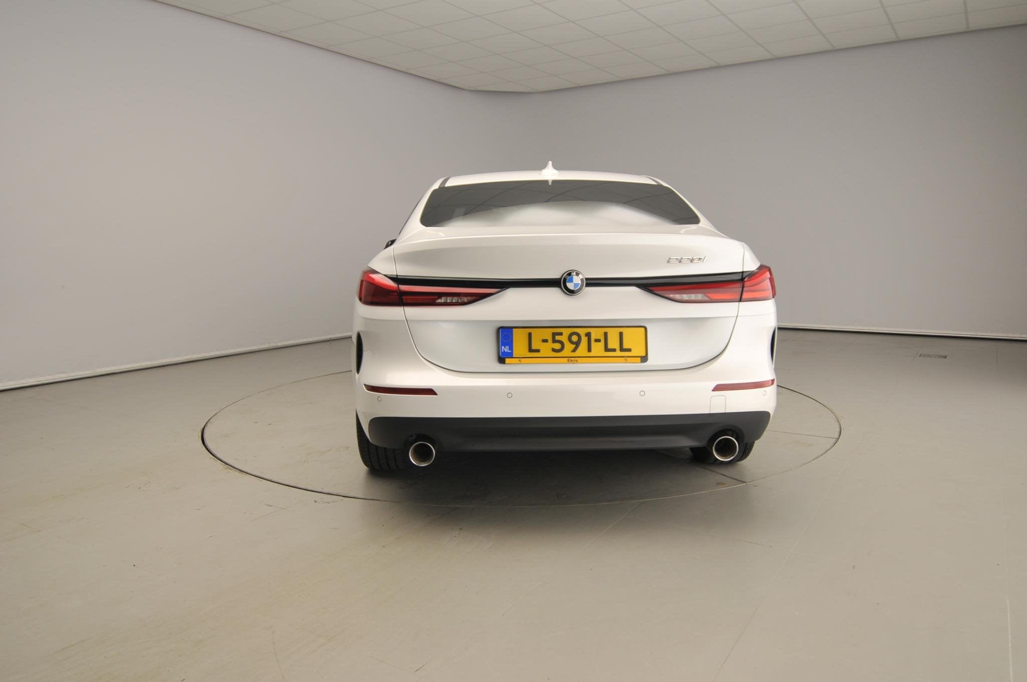 BMW 2 Serie Gran Coupé 220i | LED | Navigatie | Sportstoele, Auto's, BMW, Gebruikt, Euro 6, 4 cilinders, Leder en Stof
