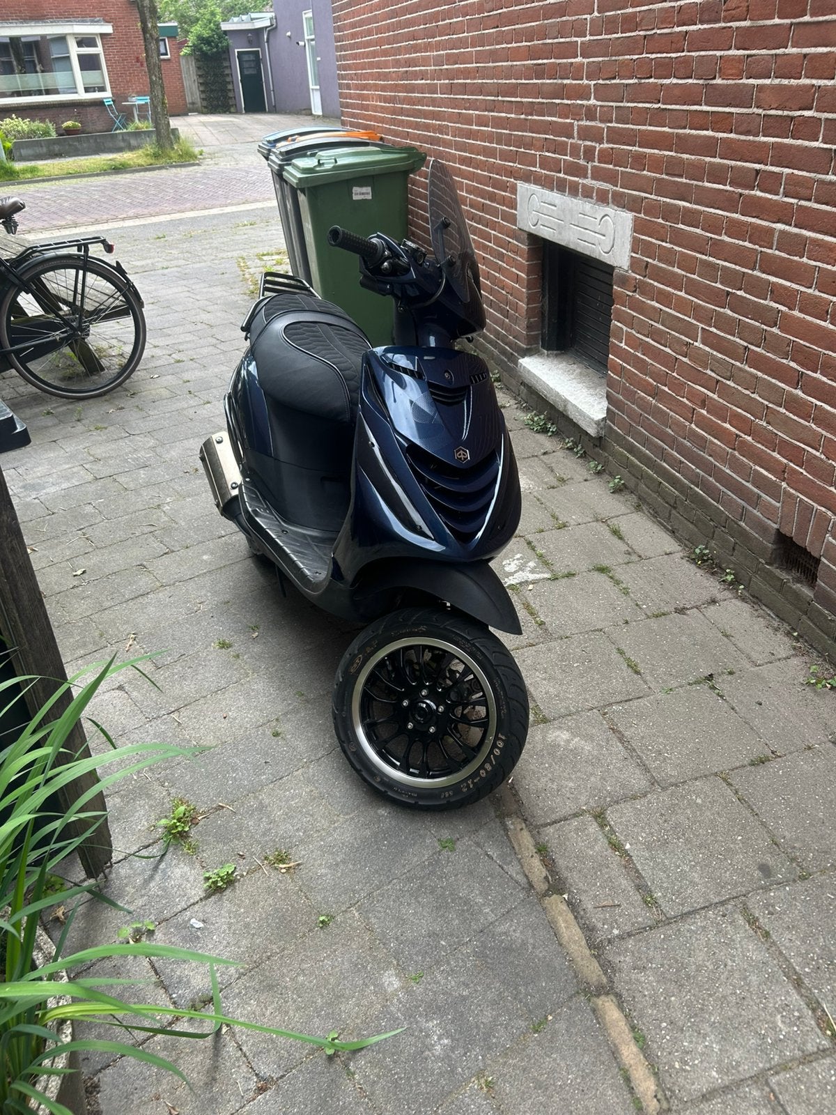 Mega frisse en dikke Zip 172, Fietsen en Brommers, Scooters | Piaggio, Ophalen, Maximaal 45 km/u, Zip, Zo goed als nieuw