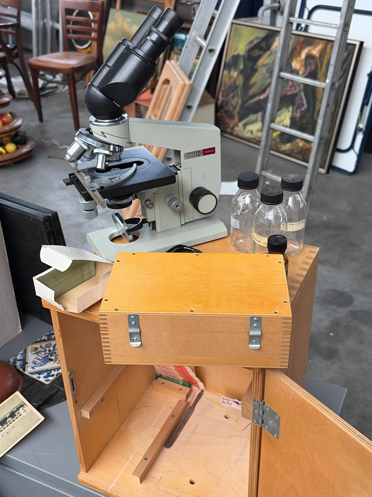 Vintage LOMO BIOLAM Biologische Microscoop met Accessoires, Ophalen, Gebruikt, 1000x of meer, Biologische microscoop