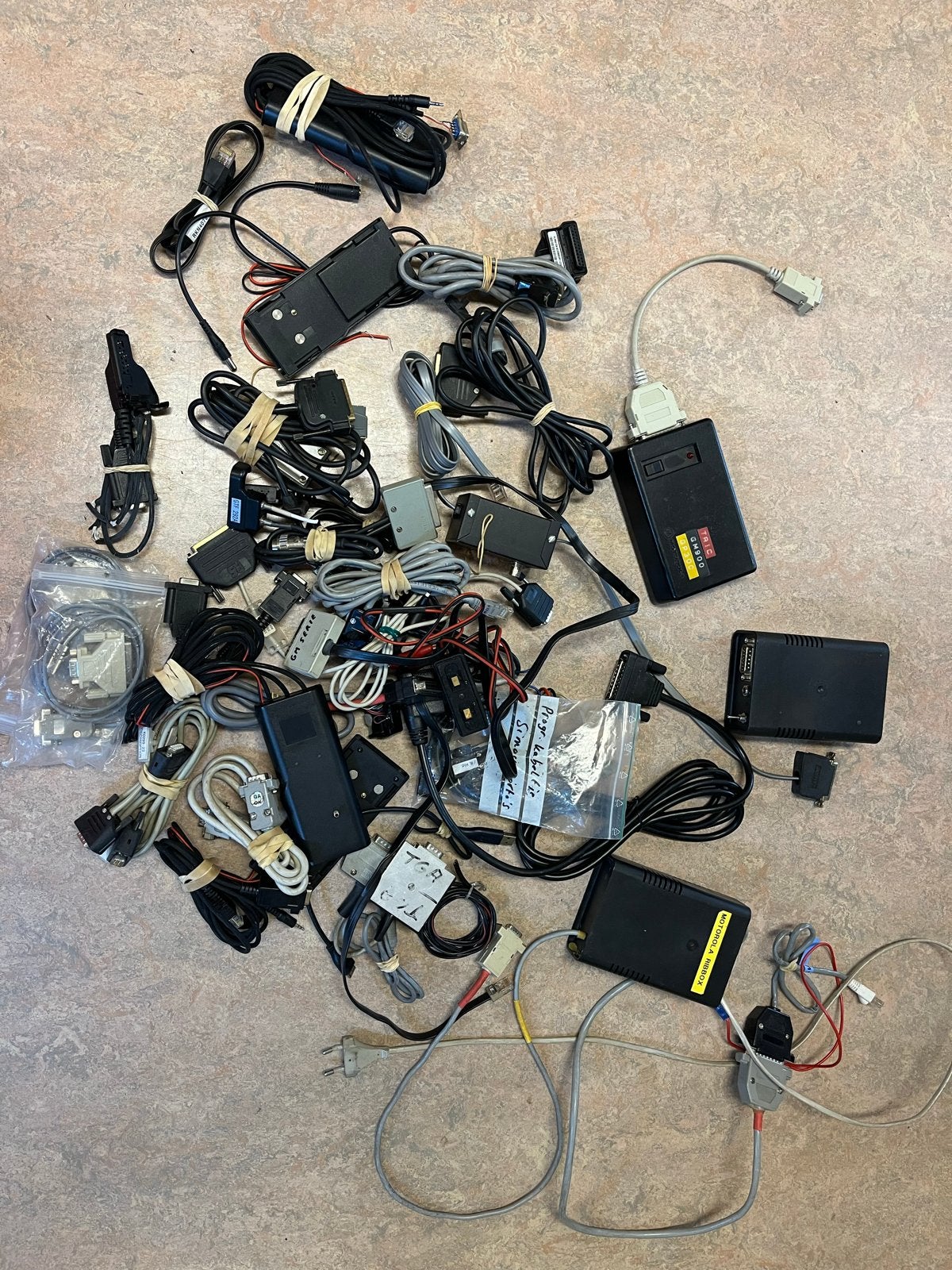 Motorola RIB box en programmeer kabels, Ophalen of Verzenden, Gebruikt, Toebehoren