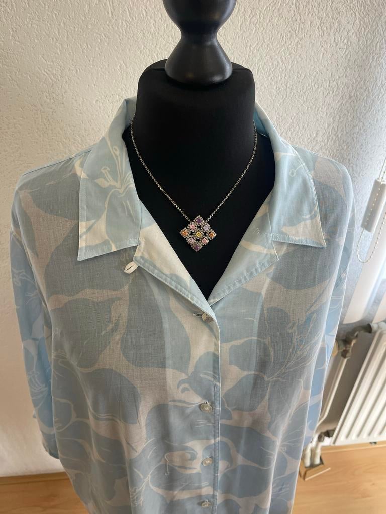 Liz Claiborne blouse lichtblauw met witte bloemen maat 3X, Kleding | Dames, Ophalen of Verzenden, Zo goed als nieuw, Blauw, Blouse of Tuniek