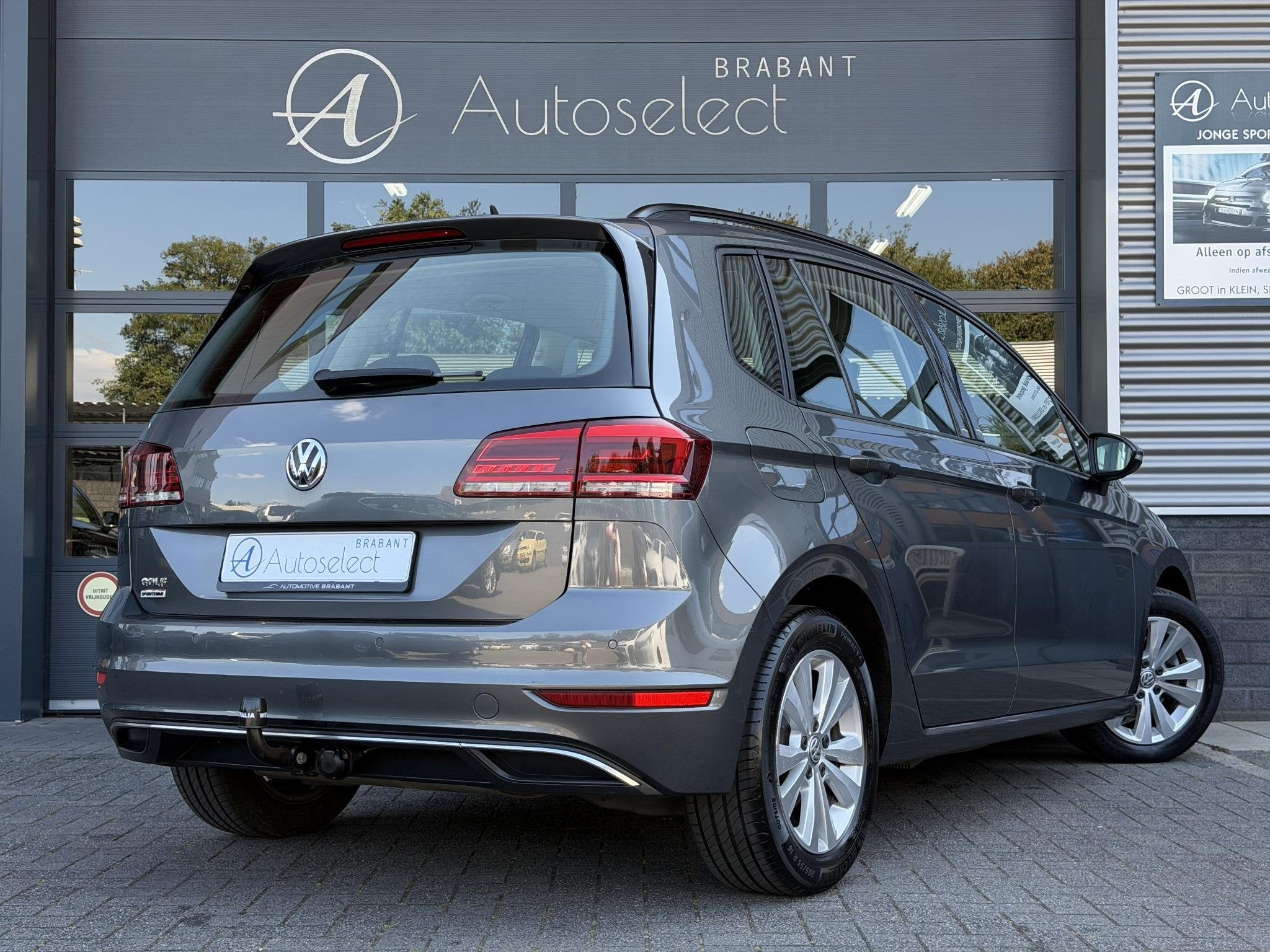 Volkswagen Golf Sportsvan 1.5 TSI ACT Highline Navi | Camera, Stof, 4 cilinders, 700 kg, Golf Sportsvan