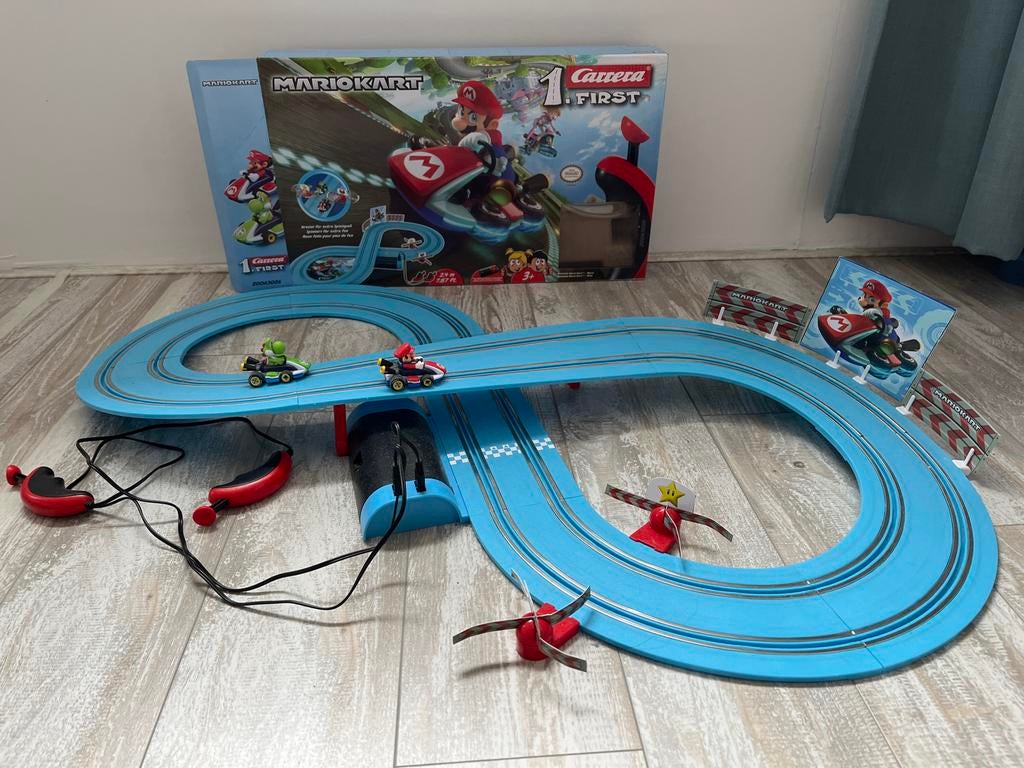 Carrera Mario Kart Racebaan - Zo goed als nieuw, Kinderen en Baby's, Speelgoed | Racebanen, Racebaan, Zelf te bouwen, Carrera