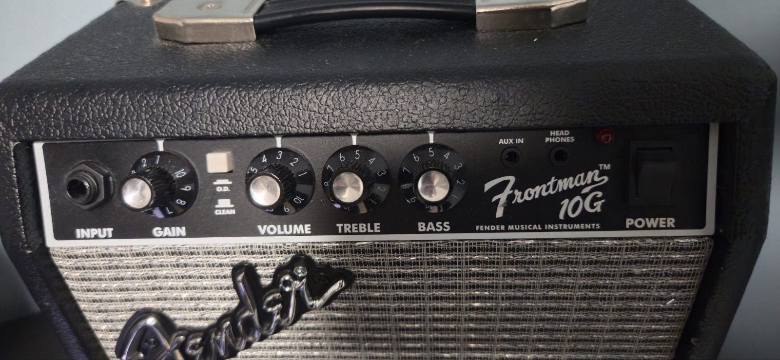 versterkers een Cort en Fender, Muziek en Instrumenten, Ophalen of Verzenden, Gebruikt, Minder dan 50 watt
