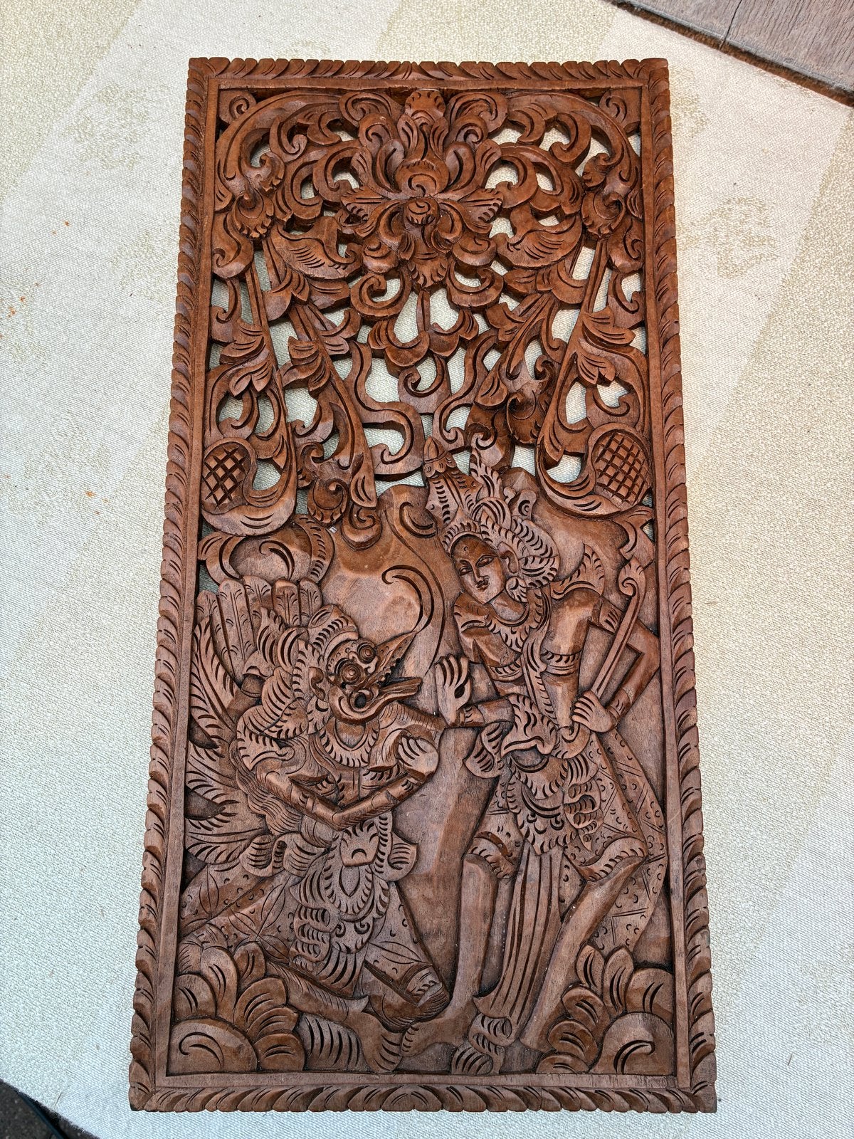 Balinees Houten Wandpaneel - Ramayana Reliëf (Jatayu & Rama), Antiek en Kunst, Ophalen of Verzenden, Handgemaakt, Wanddecoratie