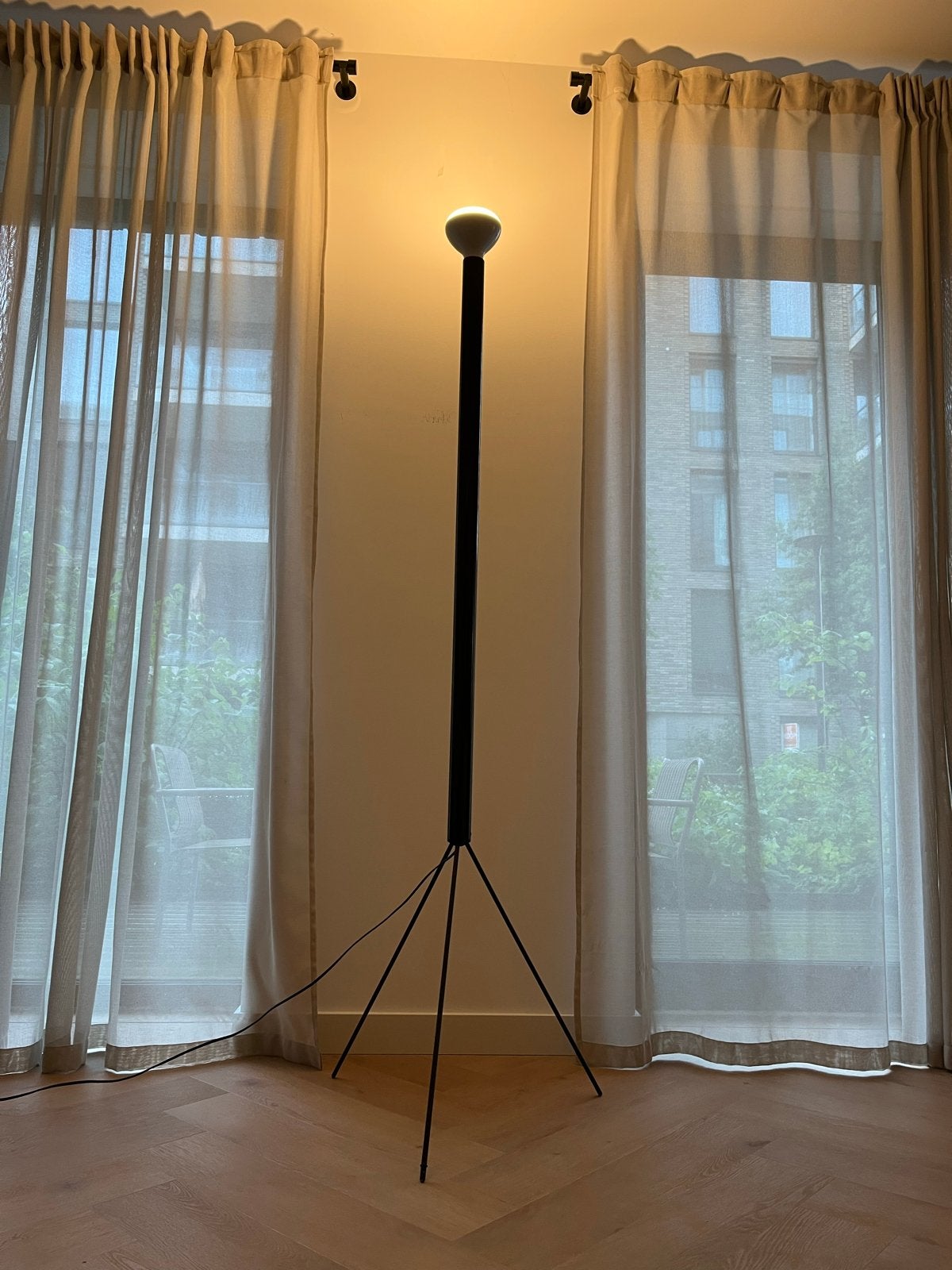 Flos Luminator Vloerlamp - antraciet Design Klassieker, Ophalen, Zo goed als nieuw, Metaal, 150 tot 200 cm