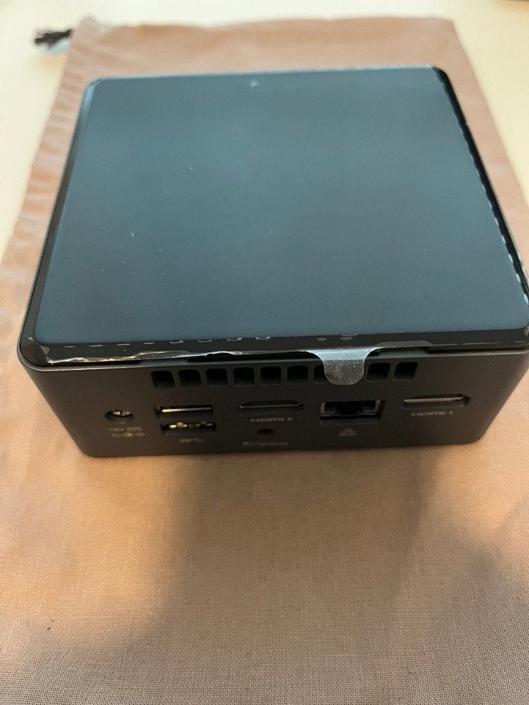 Intel NUC 7CJYH 8GB RAM 240 GB SSD, Computers en Software, 2 tot 3 Ghz, 8 GB, Intel NUC, Ophalen of Verzenden