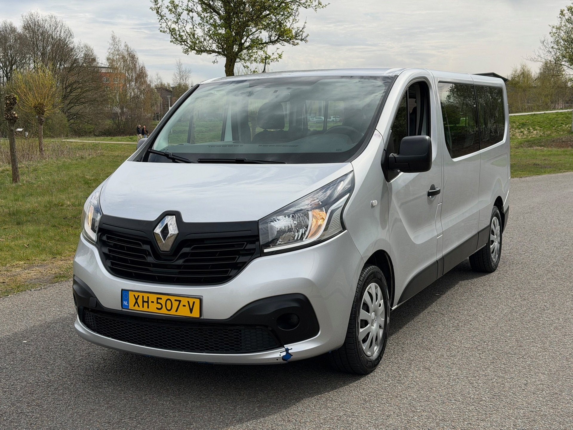 Renault Trafic Passenger 1.6 dCi L2H1| Airco | Cruise | Radi, Auto's, Renault, Voorwielaandrijving, Gebruikt, 2000 kg, Bedrijf