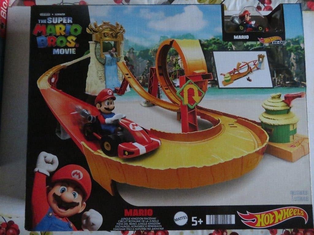 HOT WHEELS - MARIO - JUNGLE KINGDOM RACEWAY, Ophalen of Verzenden, Zo goed als nieuw, Overige aandrijving, Hot Wheels