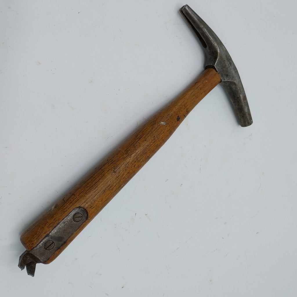 Stanley USA Stoffeerders Hamer (51685-67), Verzenden