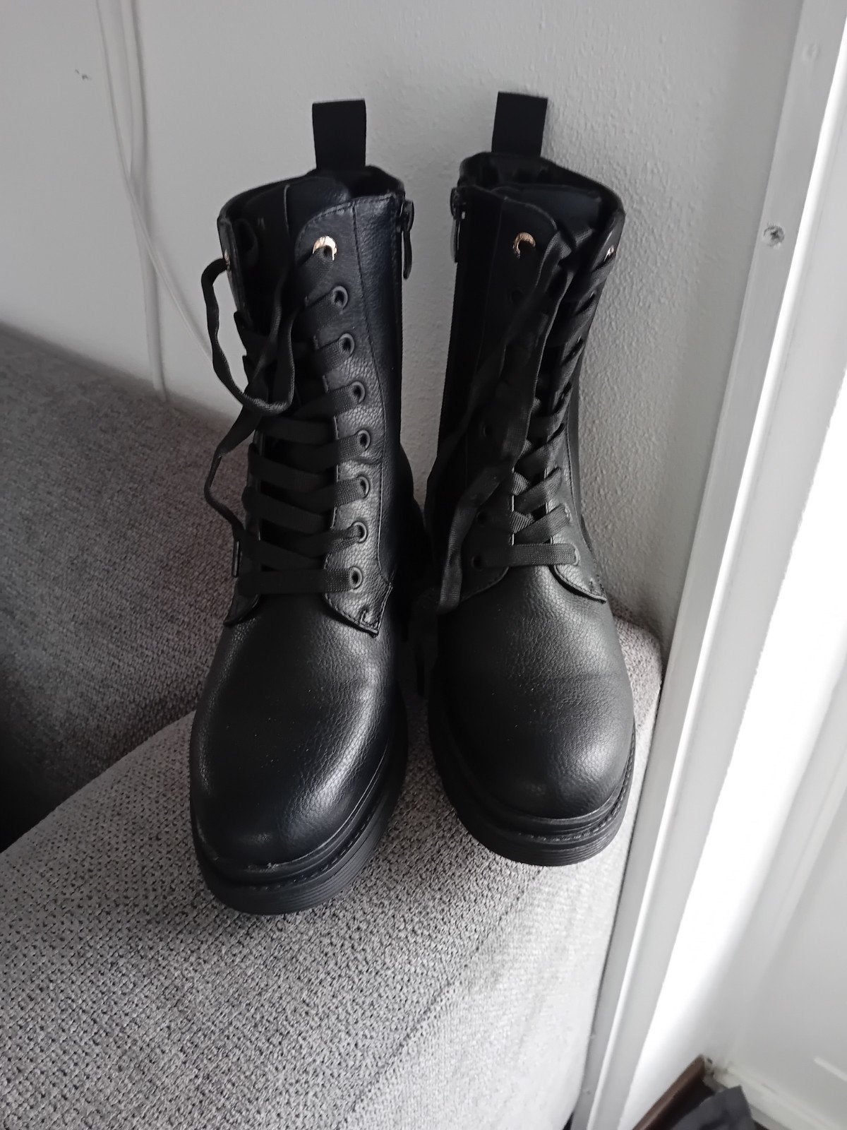 Hush Puppies Zwarte Veterlaarzen Maat 40, Zwart, Nieuw, Ophalen of Verzenden, Hush Puppies