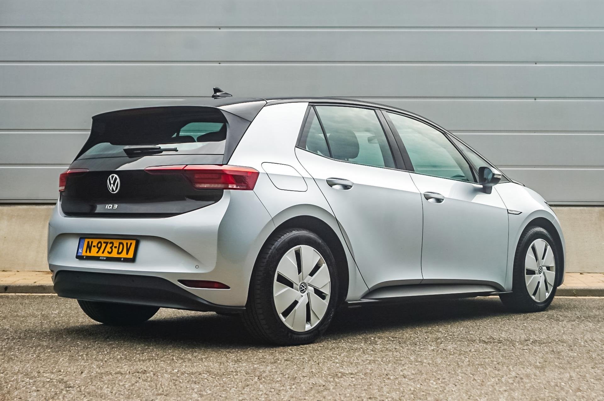 Volkswagen ID.3 204pk Life 58 kWh | Navigatie | Stoelverwarm, Automaat, 12 maanden, Gebruikt, 375 min