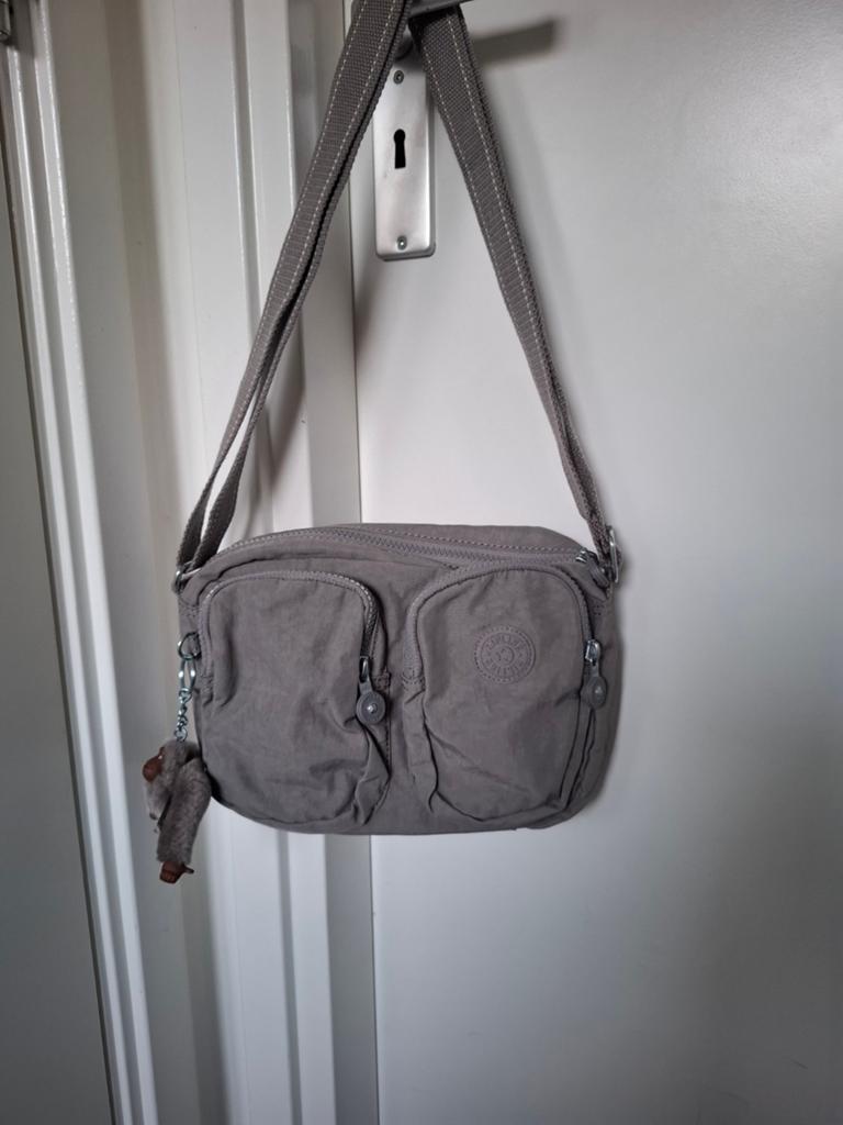 Nieuw Kipling schoudertas Grijs, Ophalen of Verzenden, Nieuw, Grijs, Kipling