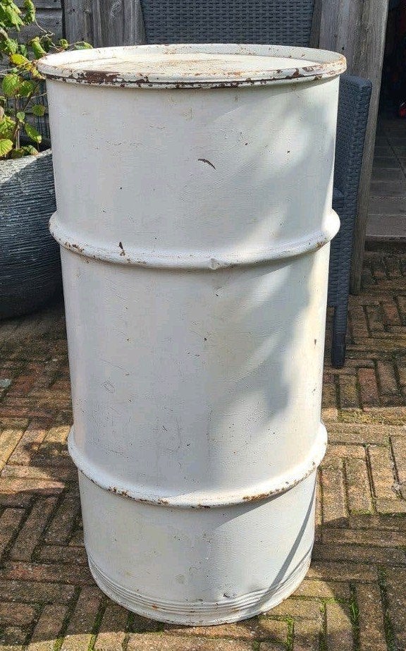 Olievat met deksel - Opslag of vuurton ca. 110liter, Ophalen, Gebruikt