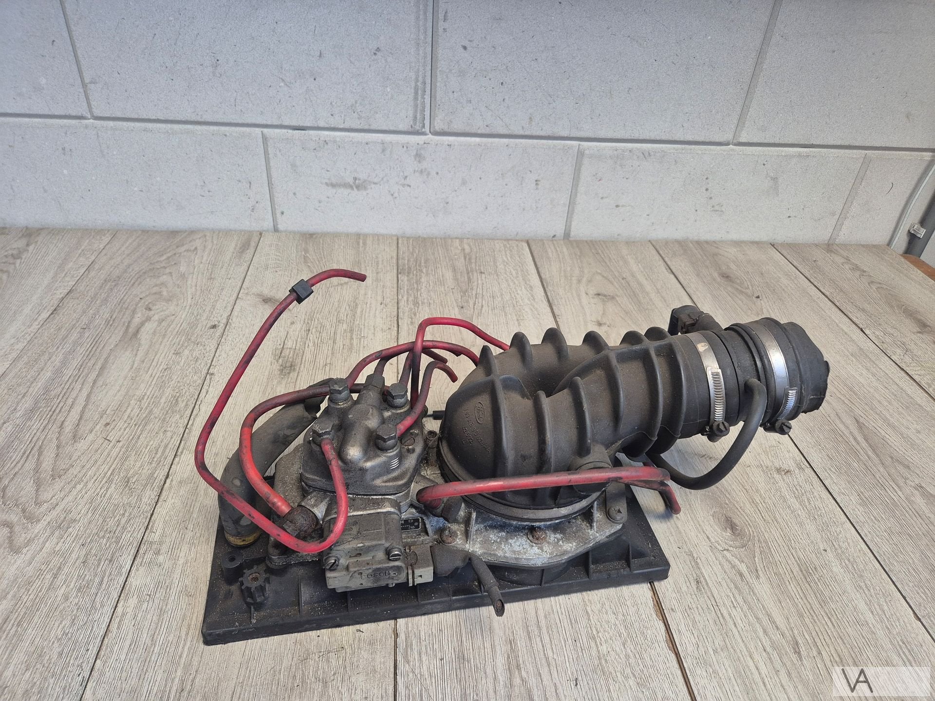 Injectie Spinnekop KE-jetronic Ford Escort xr3i 0438121055, Gebruikt, -, -, Ophalen of Verzenden