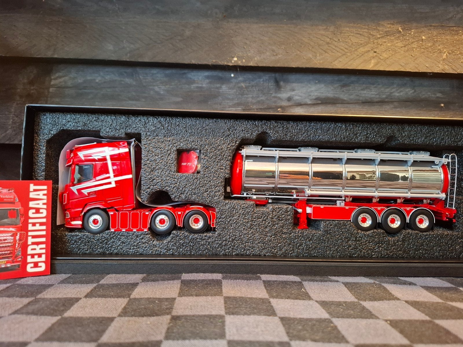 henri verkleij daf, Hobby en Vrije tijd, Modelauto's | 1:50, Ophalen of Verzenden, Bus of Vrachtwagen, Lion Toys
