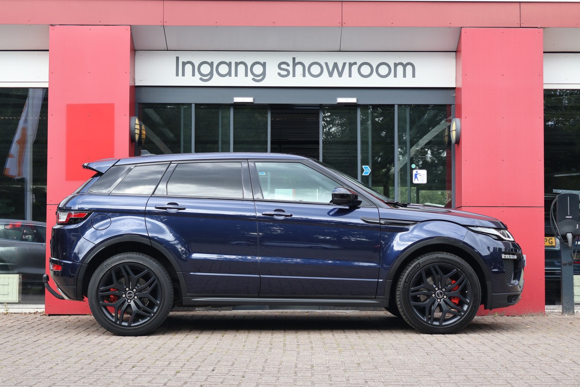 Land Rover Range Rover Evoque 2.0 TD4 HSE AWD Dynamic | Meri, Automaat, 1998 cc, Gebruikt, Blauw