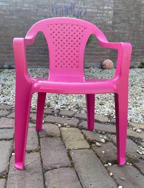 Roze kunststof kinder tuinstoel, Ophalen, Gebruikt, Kunststof