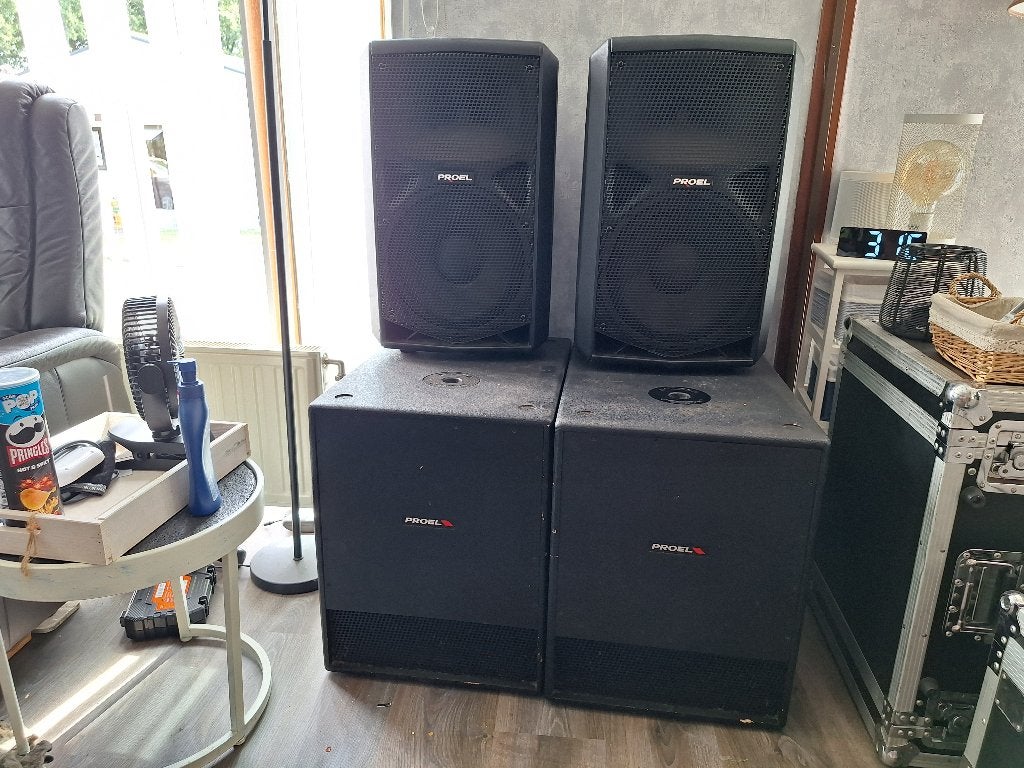 PROEL Italy Actieve geluidsinstallatie P.A., Ophalen, Zo goed als nieuw
