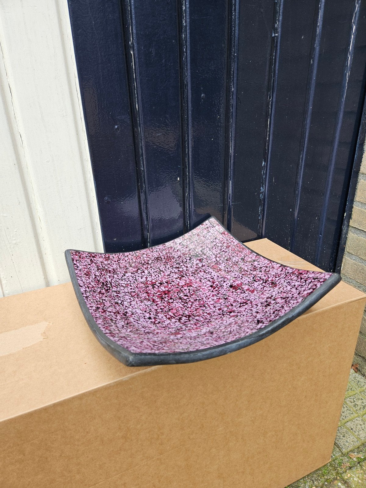 Decoratieve mozaïek schaal roze/paars, Gebruikt, Schaal, Vierkant, Ophalen of Verzenden