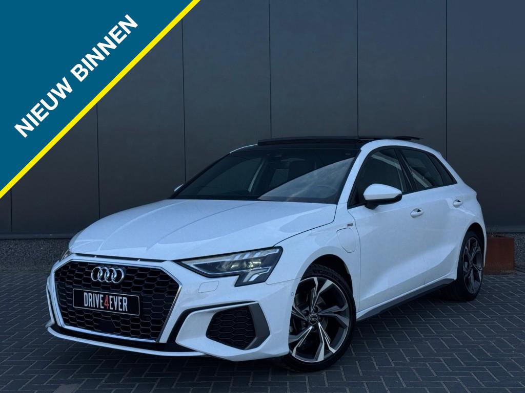Audi A3 Sportback 40 TFSI e 3x S Line FULL PANO NAVI CAMERA, Automaat, Gebruikt, 4 cilinders, 150 pk