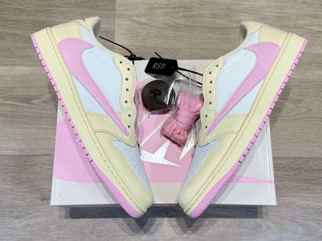 Air Jordan 1 Low x Travis Scott Shy Pink, Ophalen of Verzenden, Nieuw, Wit, Sneakers of Gympen