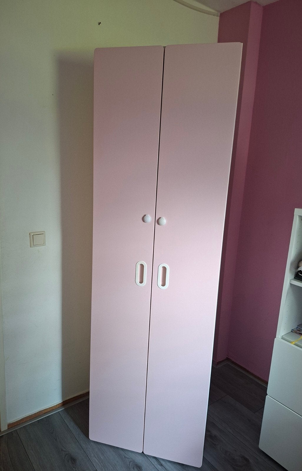 IKEA Stuva kledingkast roze met wit (193x60x50 cm), Ophalen, Met deur(en), Gebruikt, 50 tot 100 cm