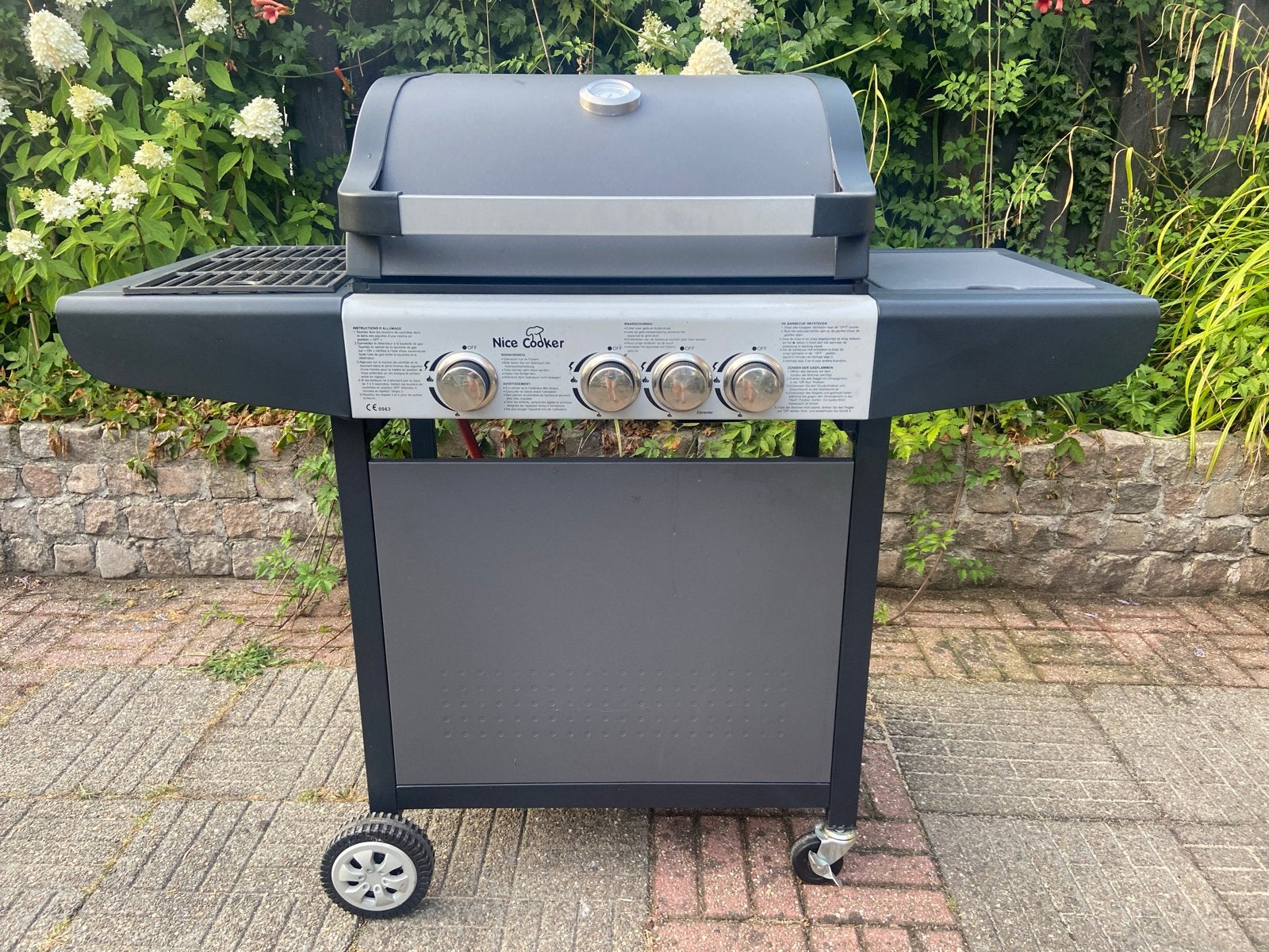 Nice Cooker Gasbarbecue met zijbrander, Ophalen, Gebruikt