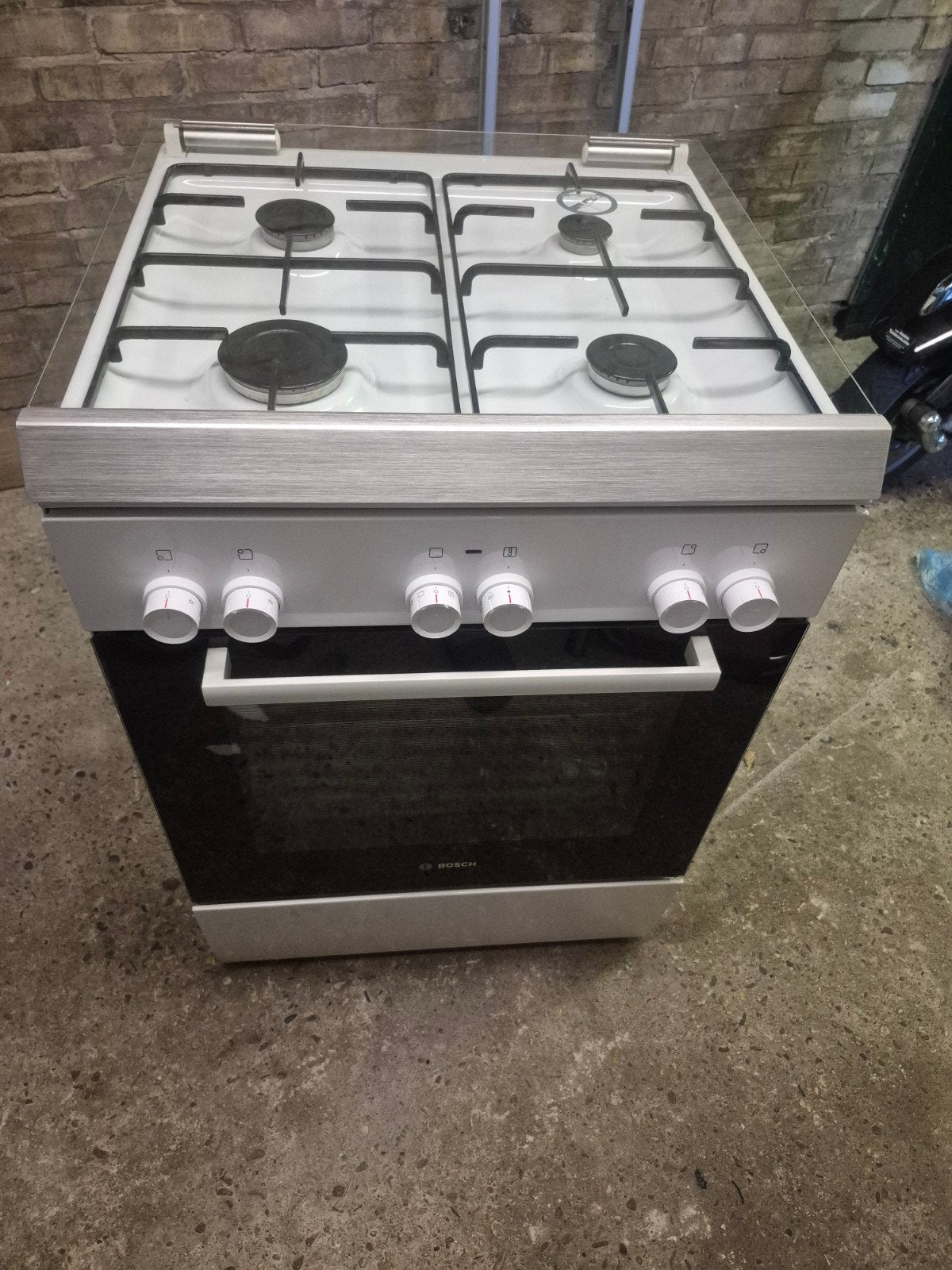 Gasfornuis Bosch hij is goed als nieuwe, Grill, Gas, Vrijstaand, 85 tot 90 cm