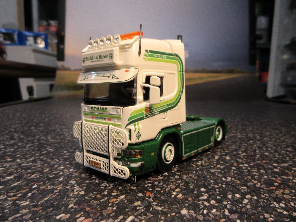 Tekno Scania R4 Patrick v/d Hoeven met certificaat, Hobby en Vrije tijd, Ophalen of Verzenden, Nieuw, Bus of Vrachtwagen, Tekno