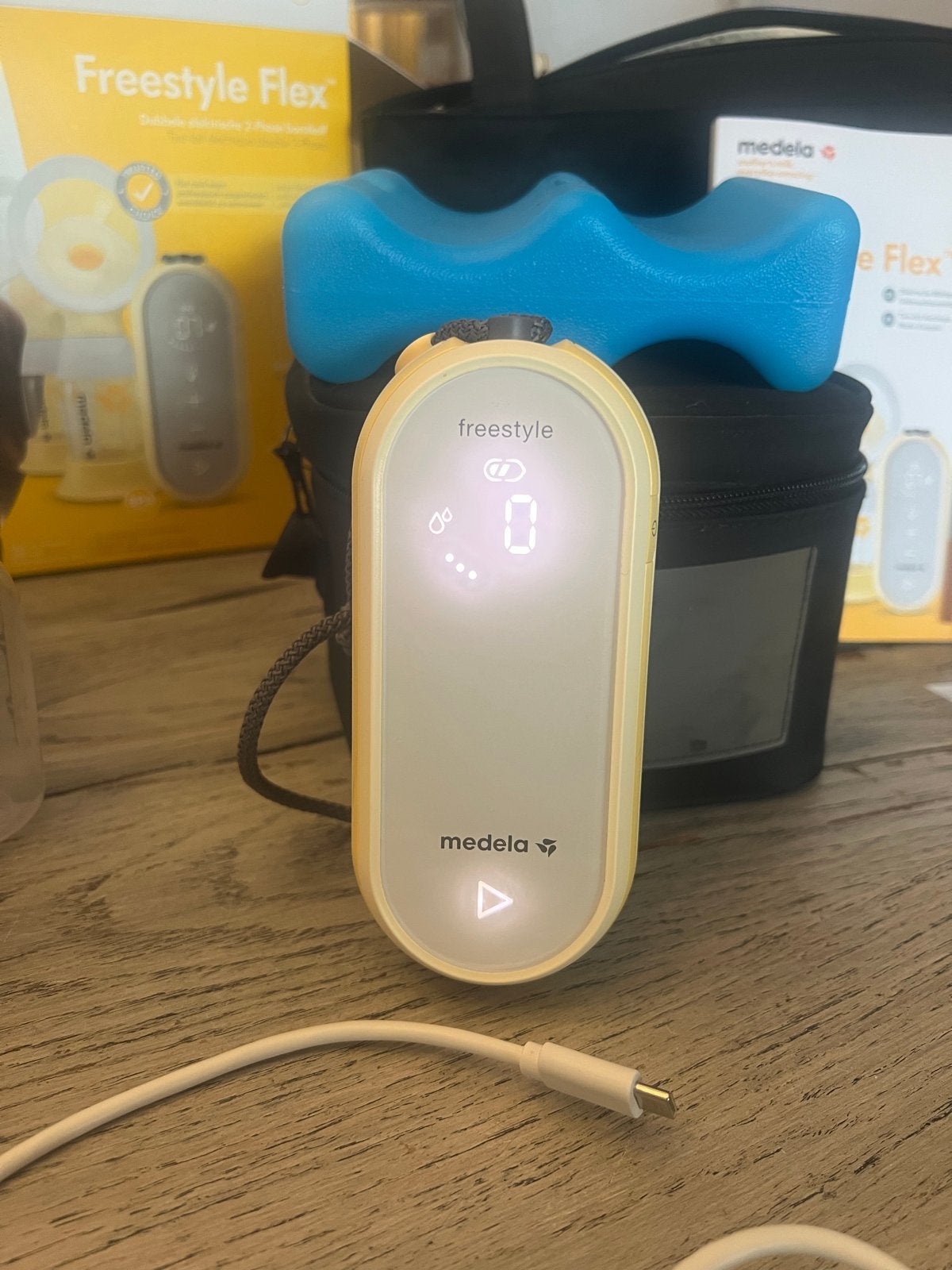 Medela Freestyle Flex borstkolf - Compact en gebruiksvriende, Ophalen, Zo goed als nieuw