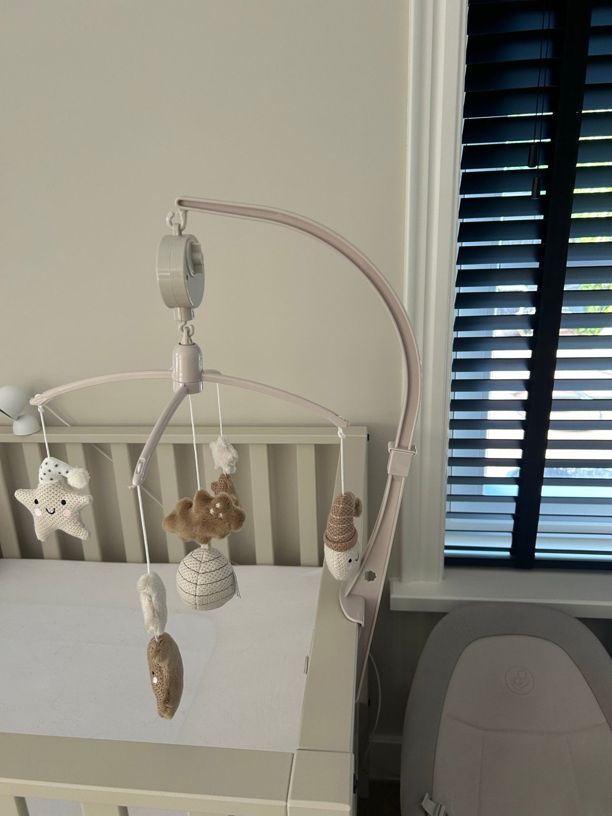 Baby's Only Muziekmobiel met gebreide figuren, Ophalen, Zo goed als nieuw, Mobiel, Met geluid