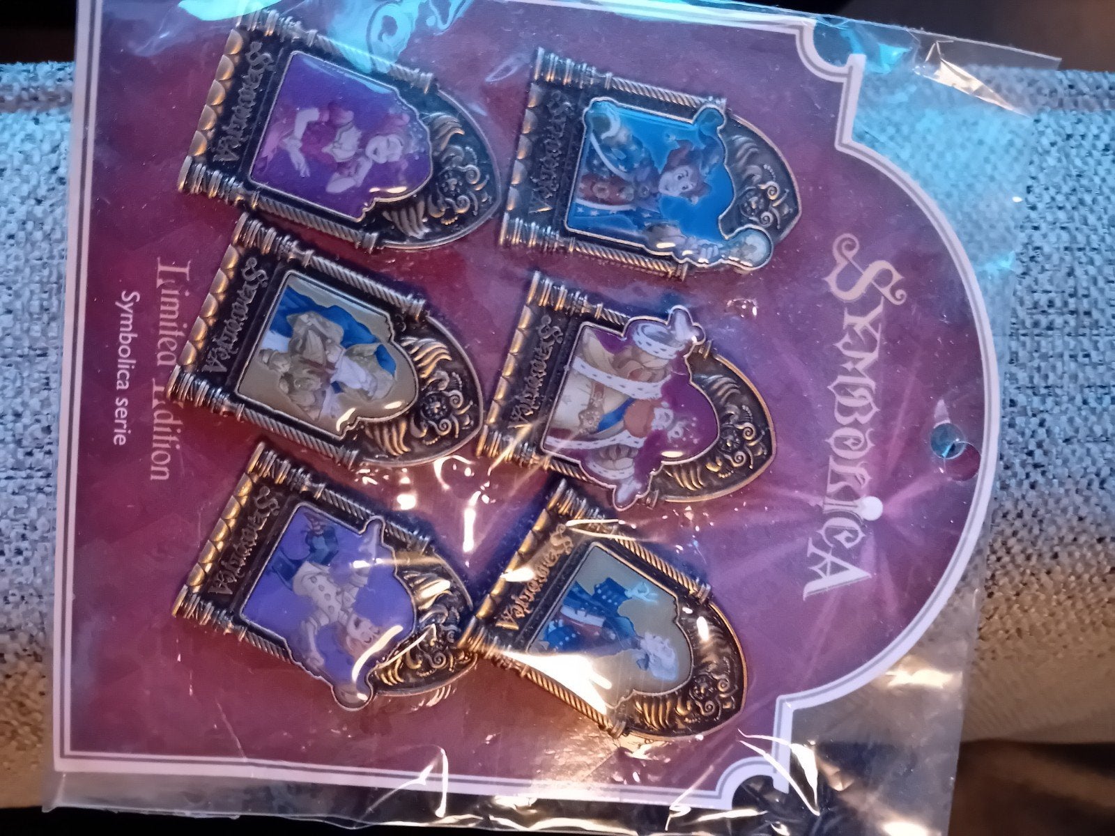 efteling pins, symbolica serie, Verzamelen, Ophalen of Verzenden, Nieuw, Button of Speldje