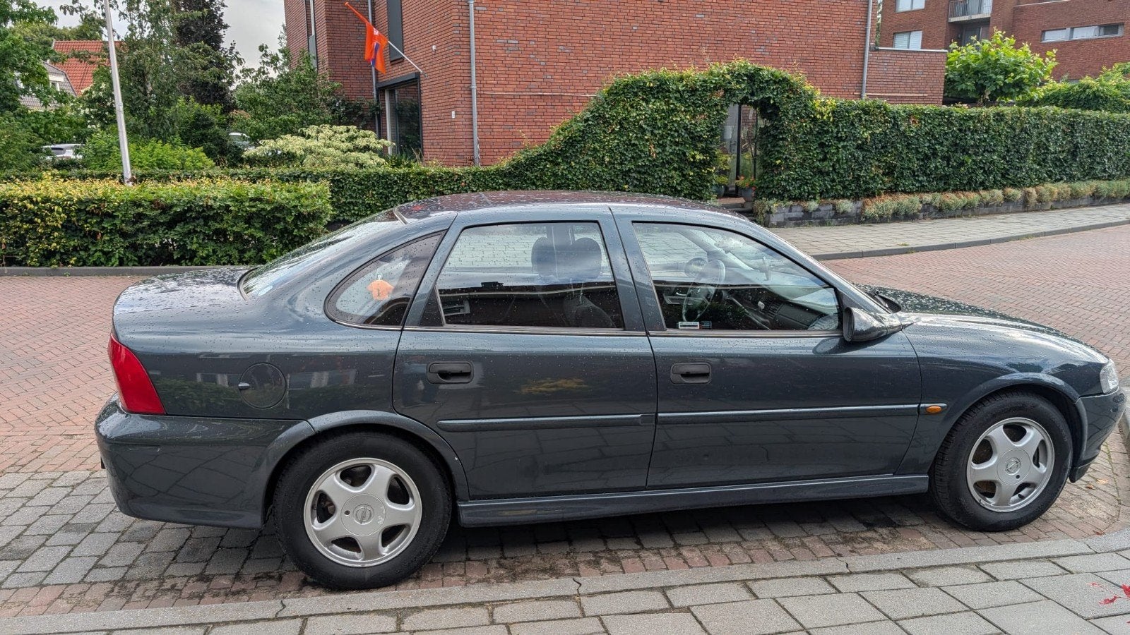 Opel Vectra 1.6 I 16V SDN 2000 Grijs, Auto's, Opel, Particulier, Vectra, Benzine, Sedan, Handgeschakeld, Origineel Nederlands