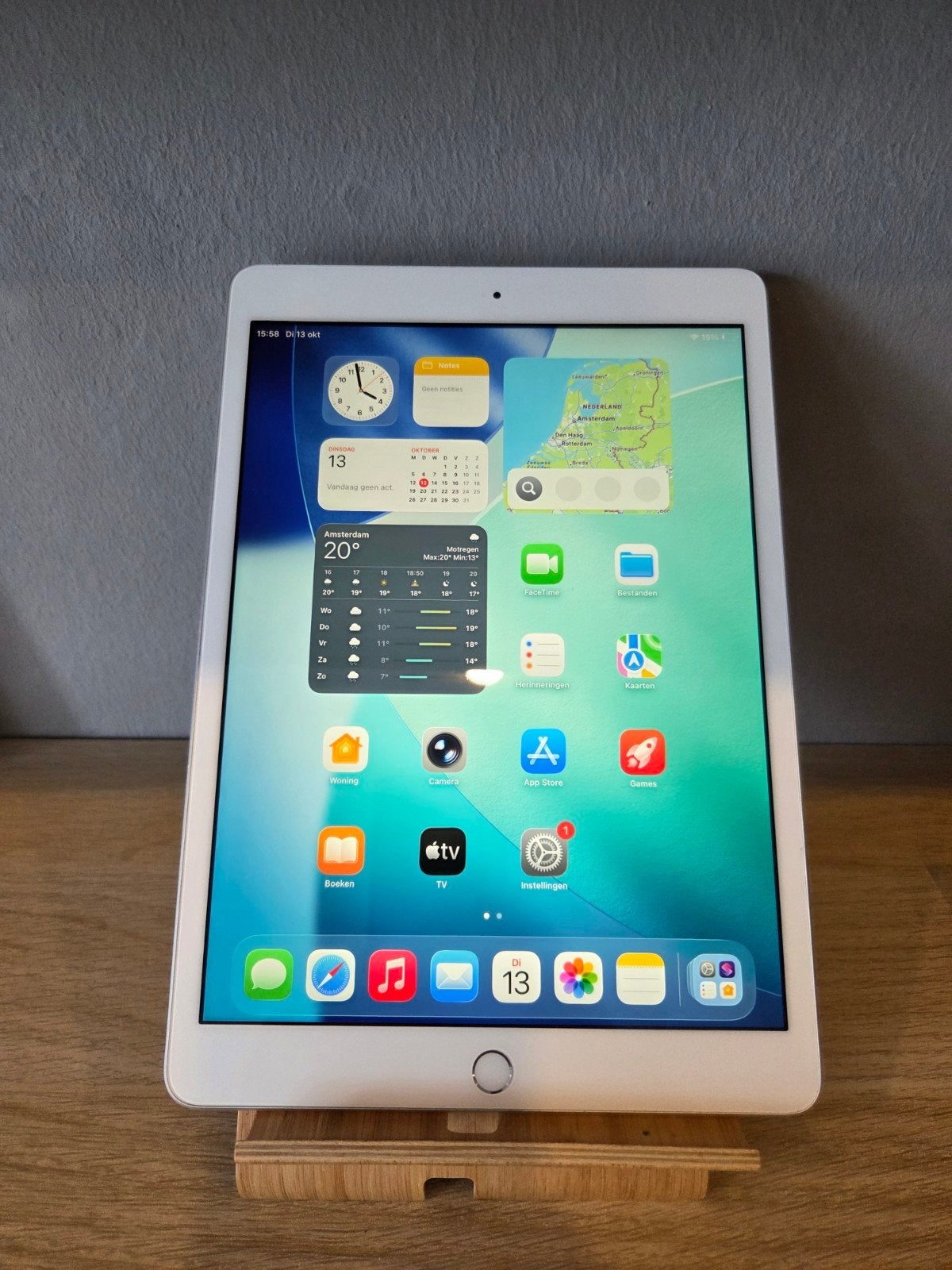 Apple iPad (8e generatie) 128 GB - Uitstekende staat, Computers en Software, 10 inch, Apple iPad, Ophalen of Verzenden, Zo goed als nieuw